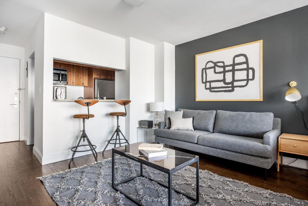 Apartment Ues W Gym Doorman Balcony Stunning Roof Nyc-504